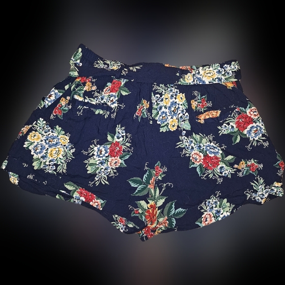 Angie Navy Floral Paperbag Waist Women's Shorts - Picture 5 of 11